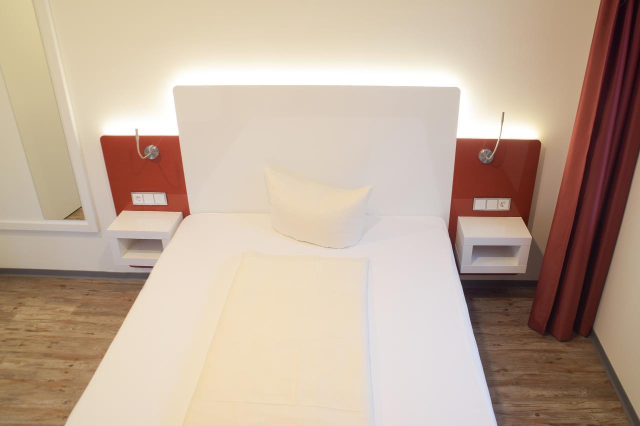 Hotel Arts Sankt Leon-Rot Bagian luar foto